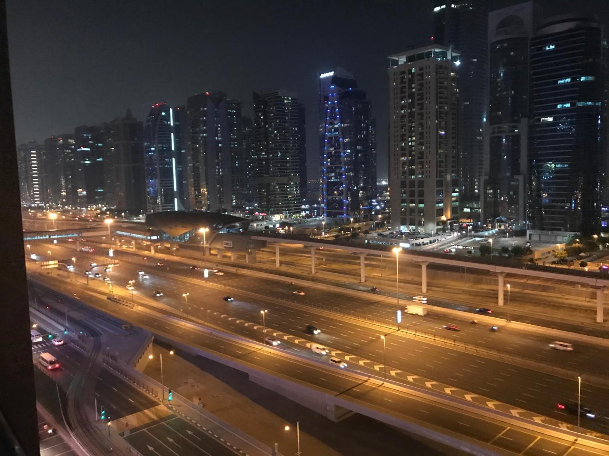 The S Leilighet Dubai Eksteriør bilde